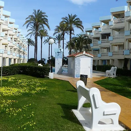 Holiday Beach El Conserje